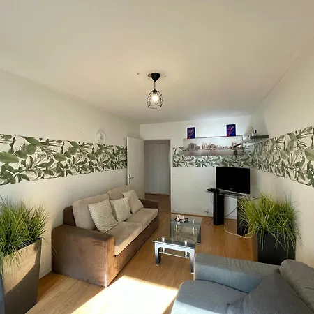 Apartment Tour Eiffel Abbe Groult Lecourbe