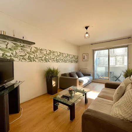 Apartment Tour Eiffel Abbe Groult Lecourbe